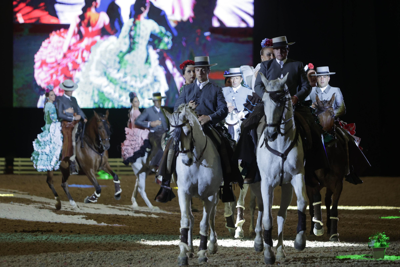Las imágenes del espectáculo de  SICAB 2022