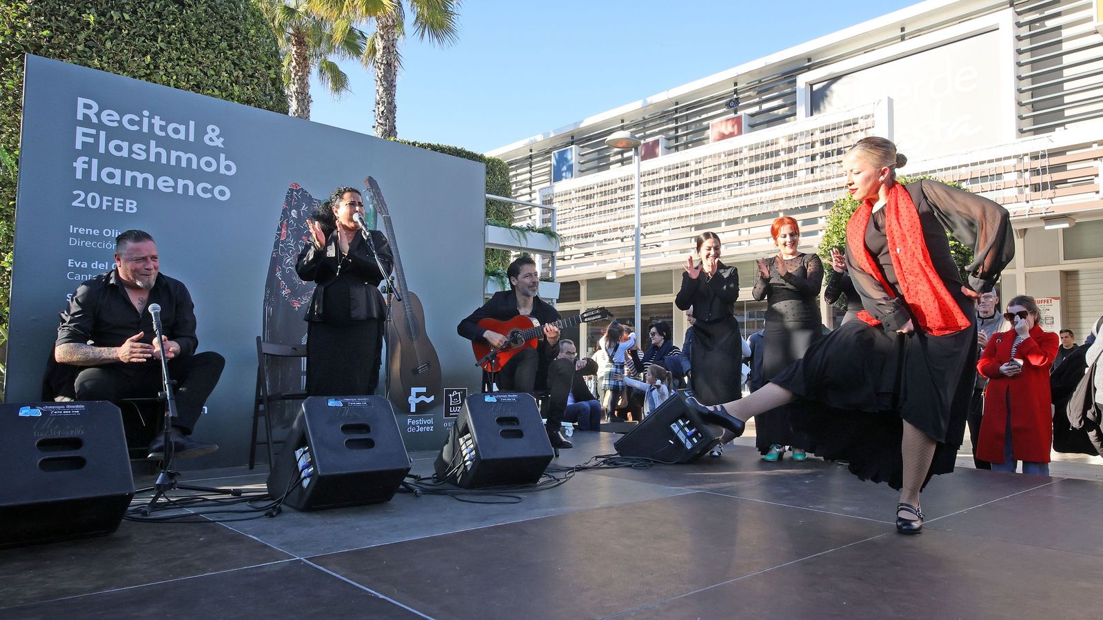 Recital y Flashmob en Luz Shopping Jerez