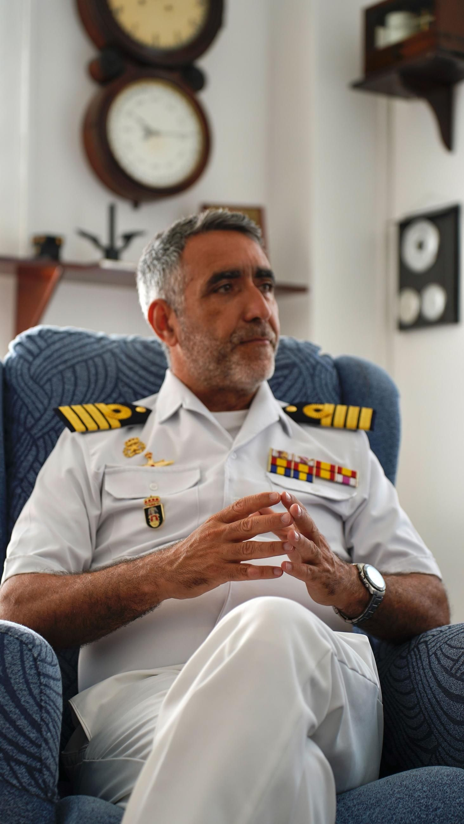 Entrevista con el comandante naval Fernando García, en la sede la comandancia de Algeciras