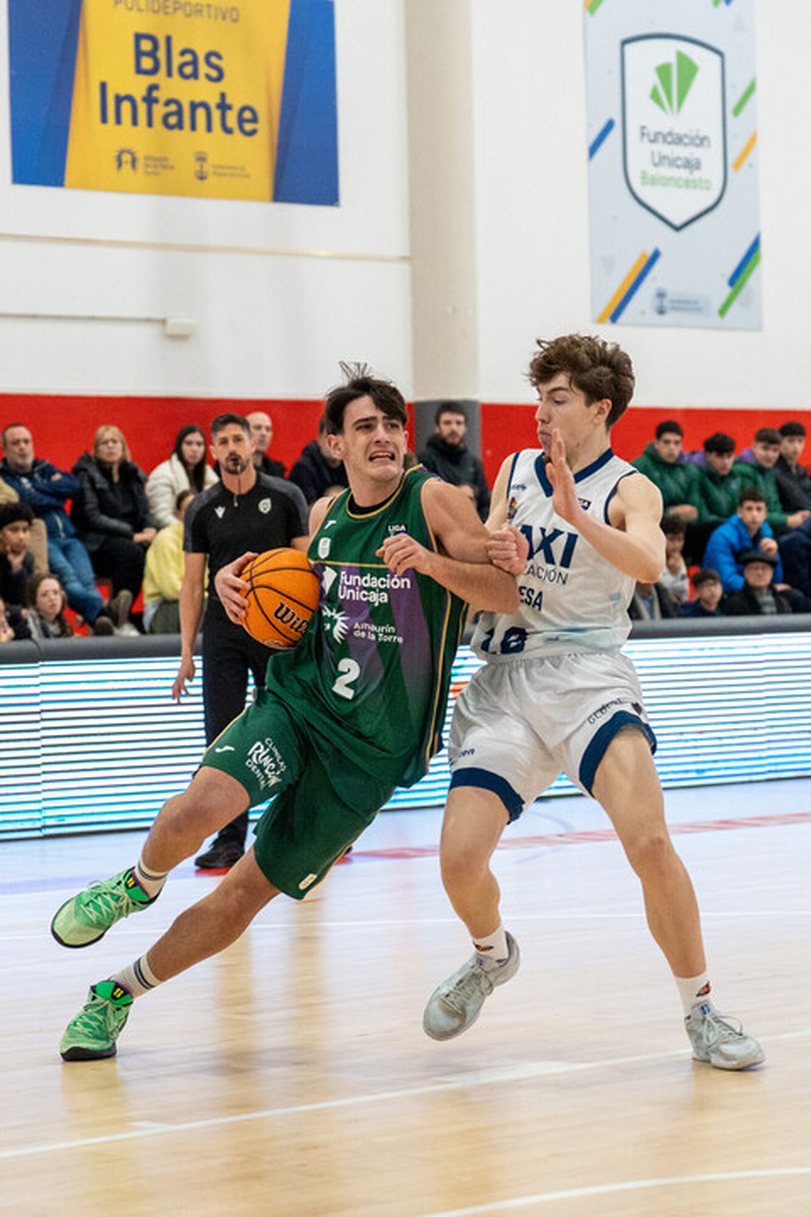 Liga U22: Carácter y remontada del Unicaja ante el BAXI Manresa (88-85)