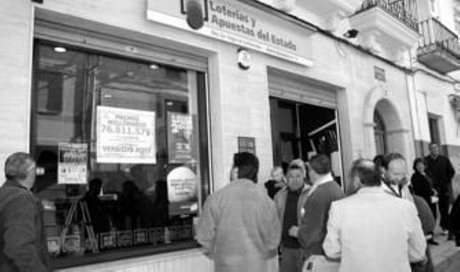 Fachada de la administración de lotería Virgen de los Remedios, donde se selló el boleto premiado.