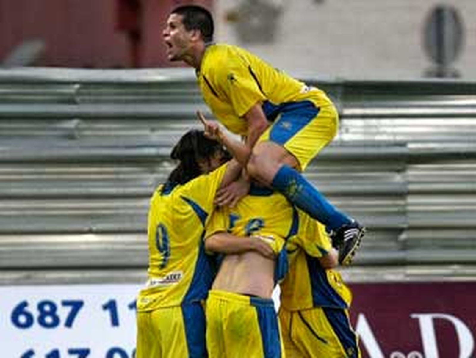 Lo Bueno, si breve...