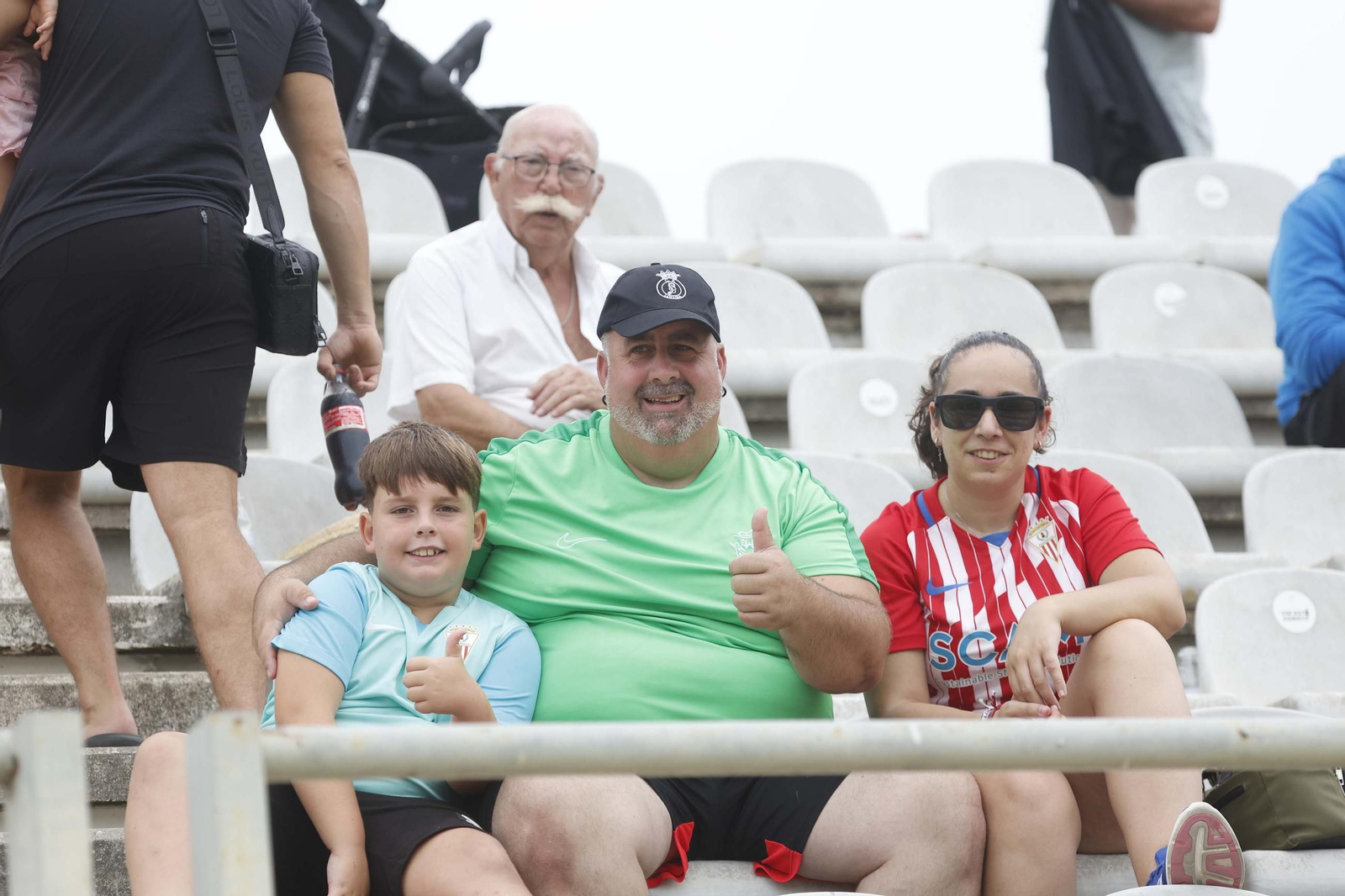 Búscate en las fotos del Algeciras - Marbella en el Nuevo Mirador