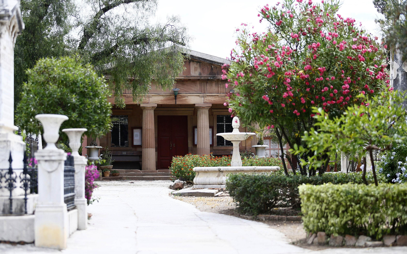 El cementerio Inglés de Málaga, en fotos