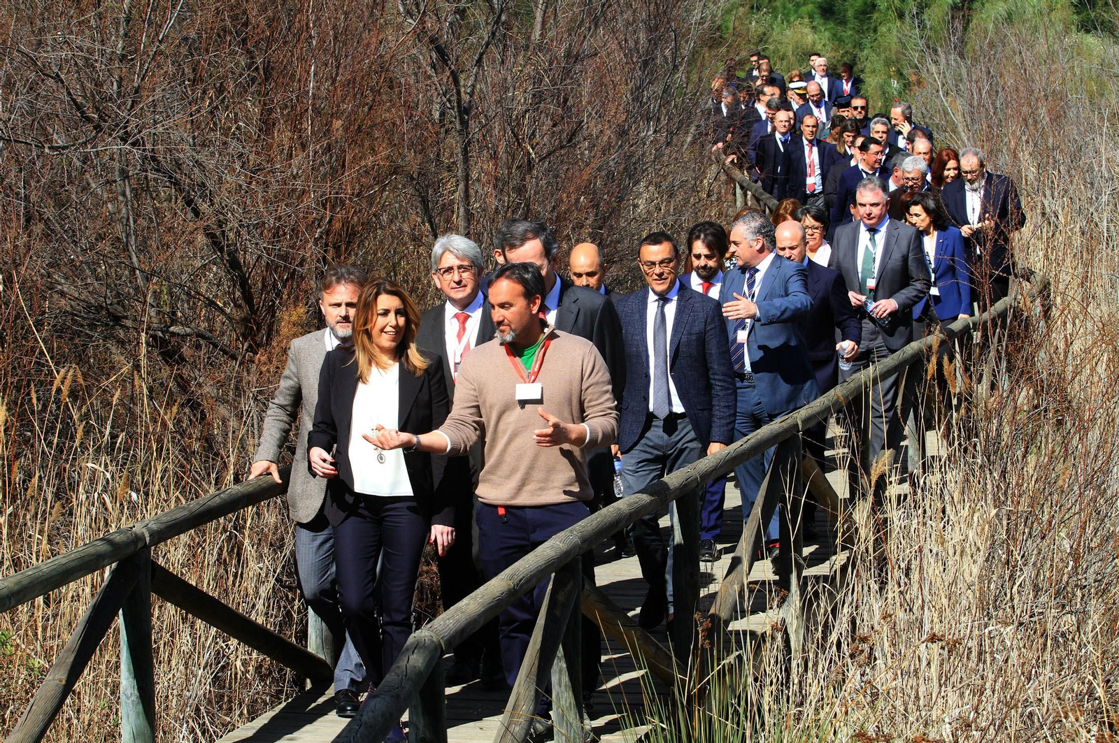 La presidenta de la Junta de Andalucía, Susana Díaz, y el consejero delegado de Cepsa, Pedro Miró, inauguran el proyecto 'Optimización de Aromáticos' de Cepsa, en imágenes