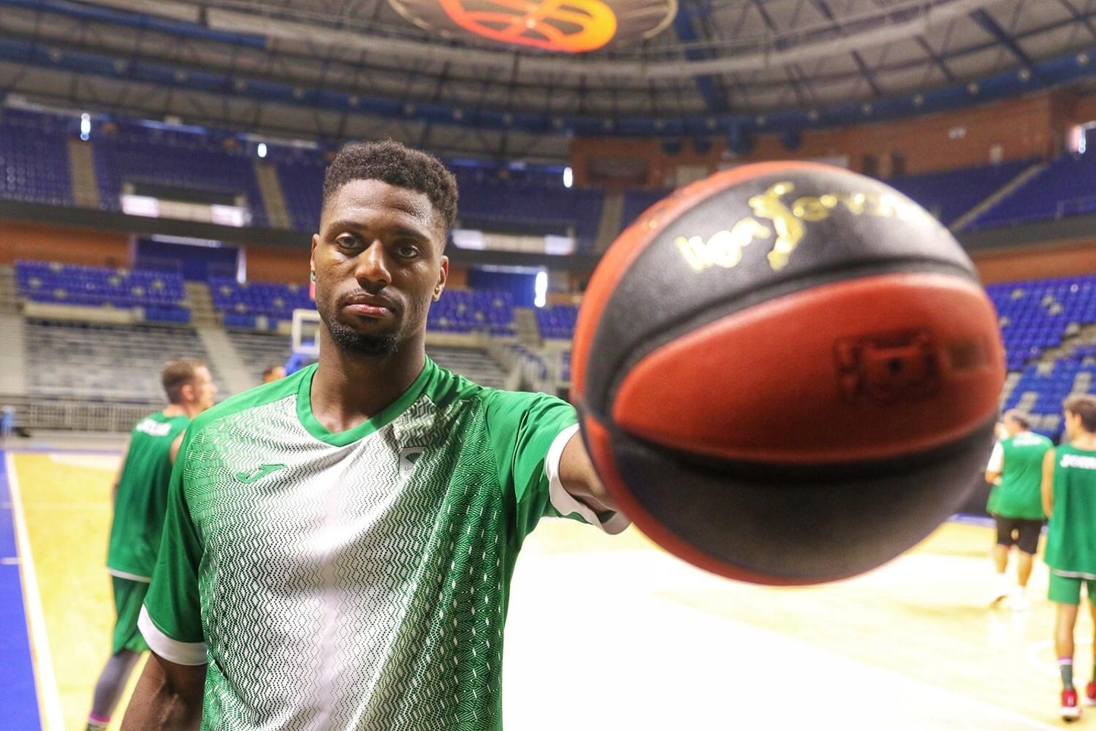 Melvin Ejim, sus cuatro años y seis títulos en Málaga