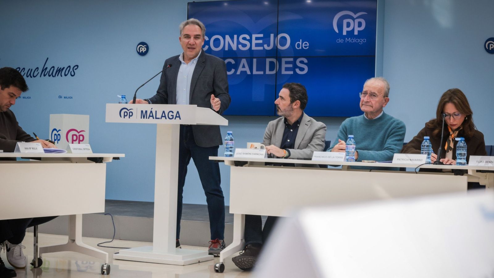Elias Bendodo durante su intervención en una reunión del Consejo de Alcaldes del PP