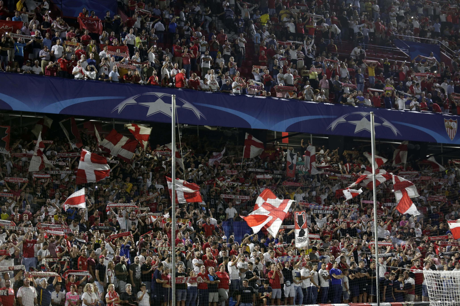 Las imágenes del Sevilla-Maribor