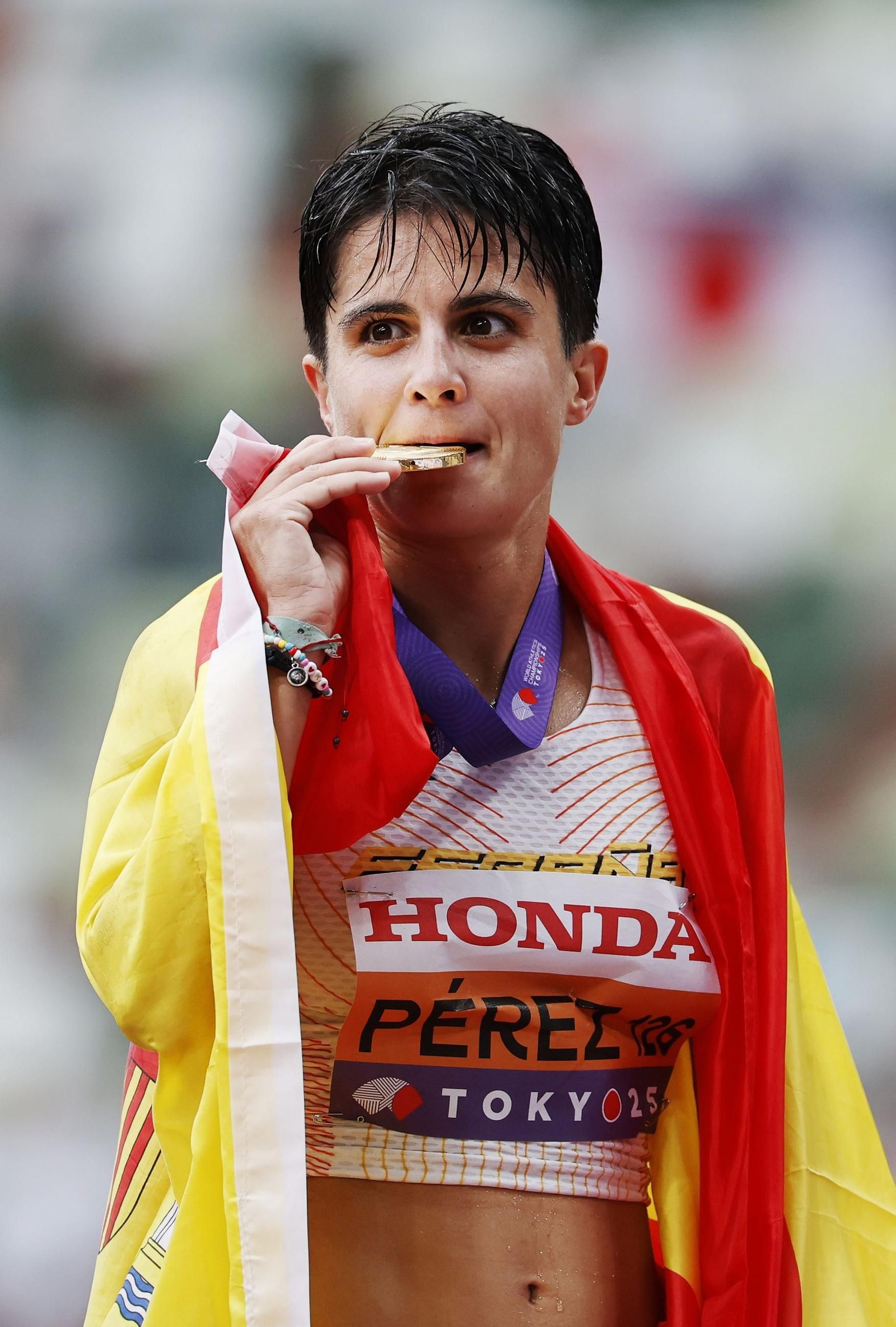 Las mejores fotos del nuevo oro mundial de María Pérez