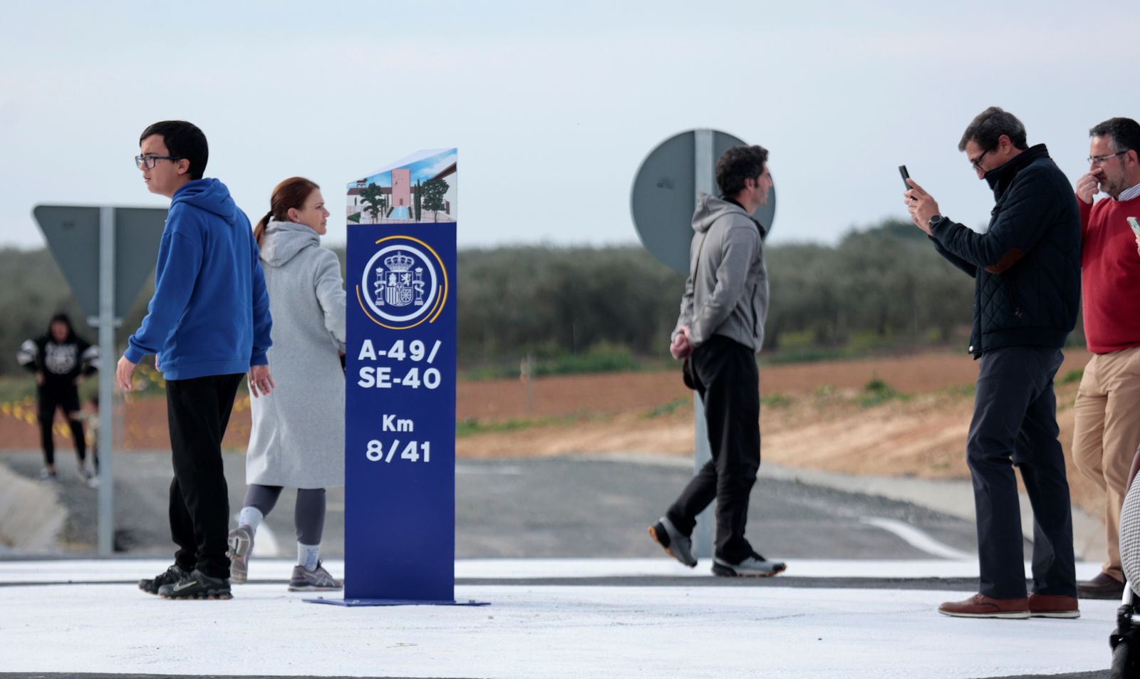 Inauguración de la histórica conexión de Espartinas con la A-49 y la SE-40