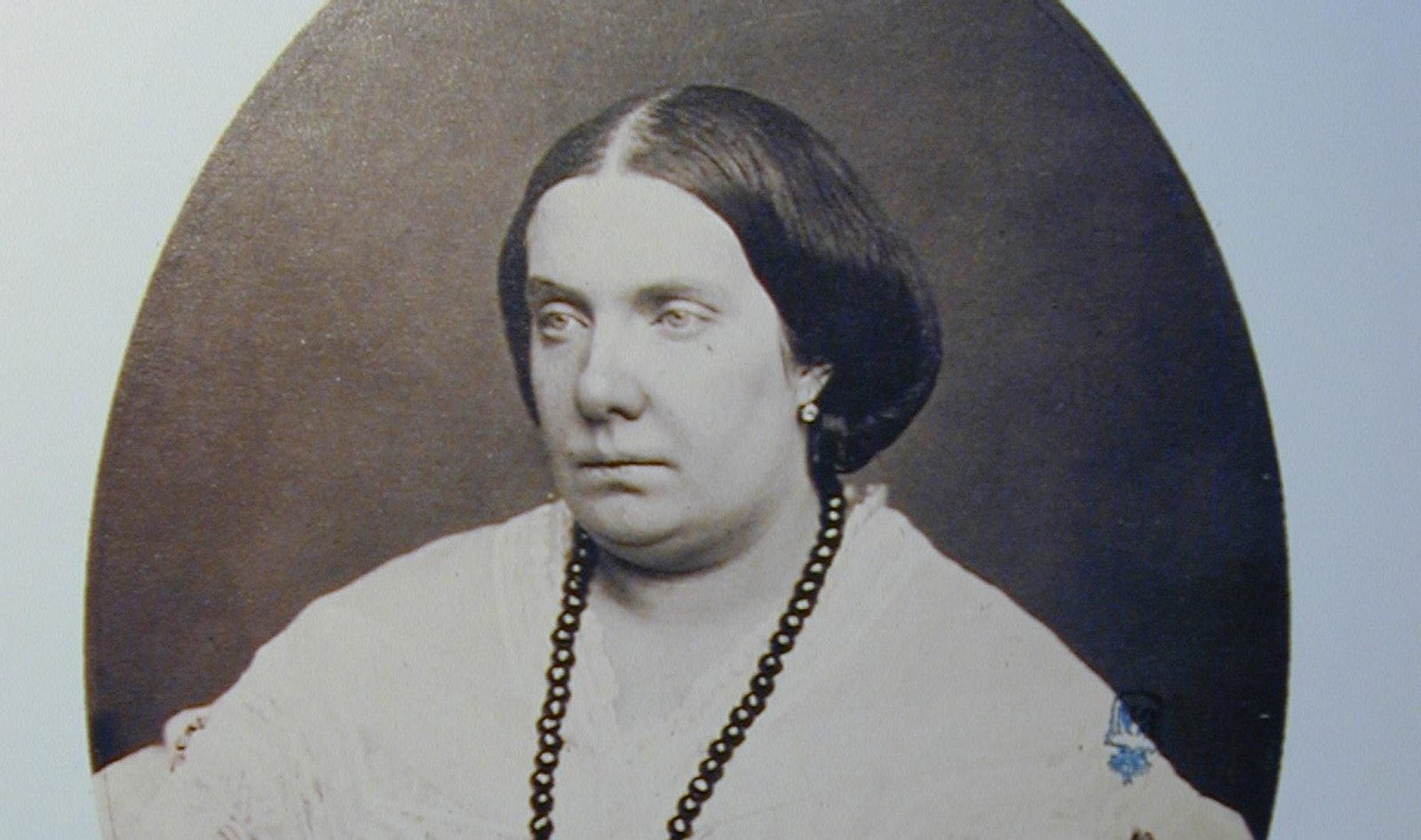 1867 hace 150 añosLa Reina Isabel II preside la apertura de las Cortes