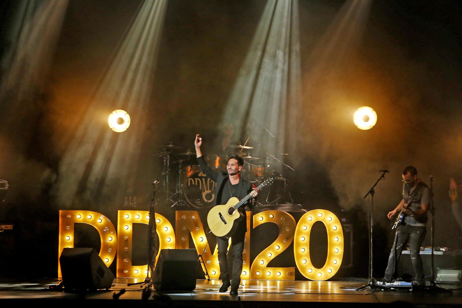 Un momento del concierto de David DeMaría