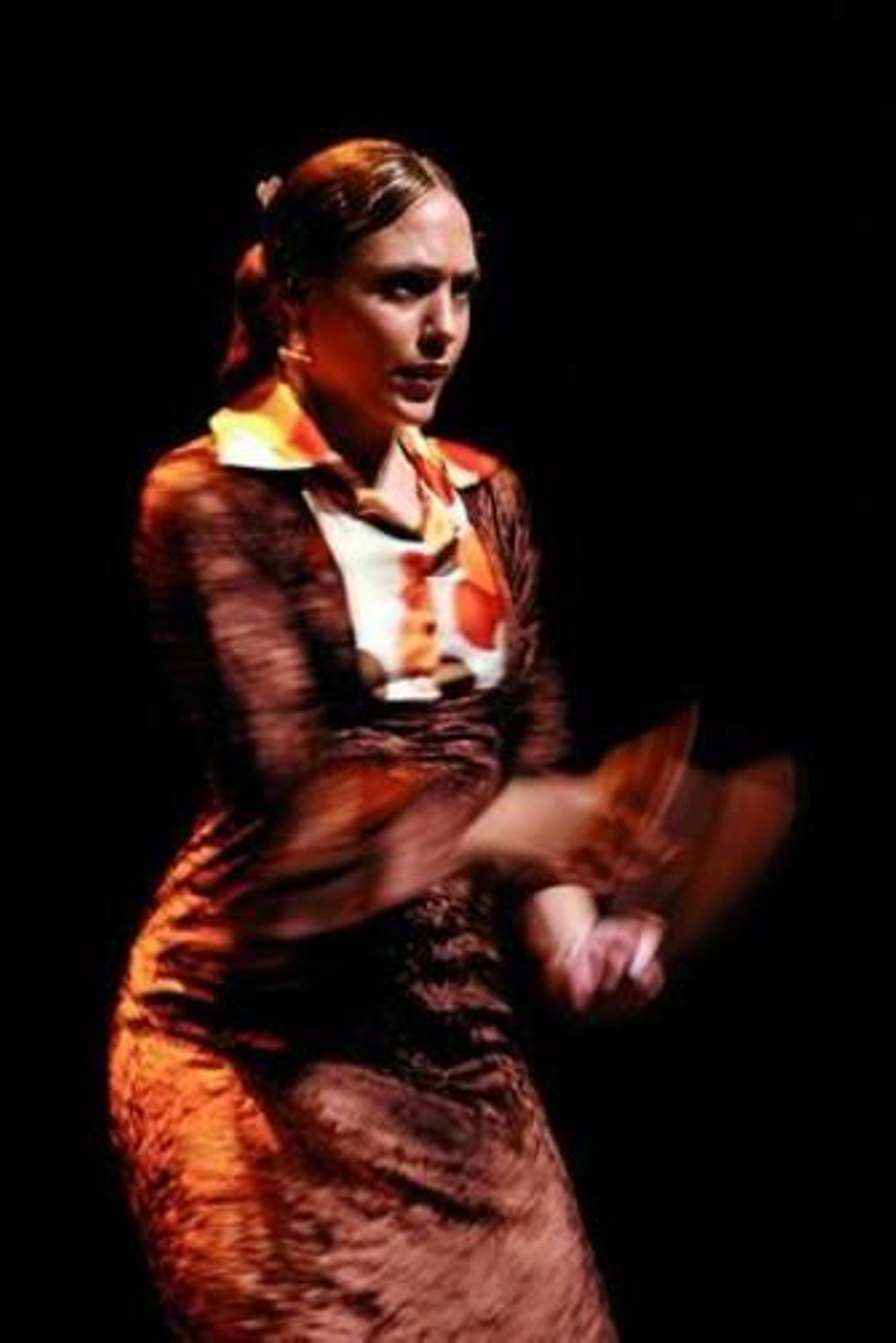 La joven bailaora archidonesa en plena actuación.