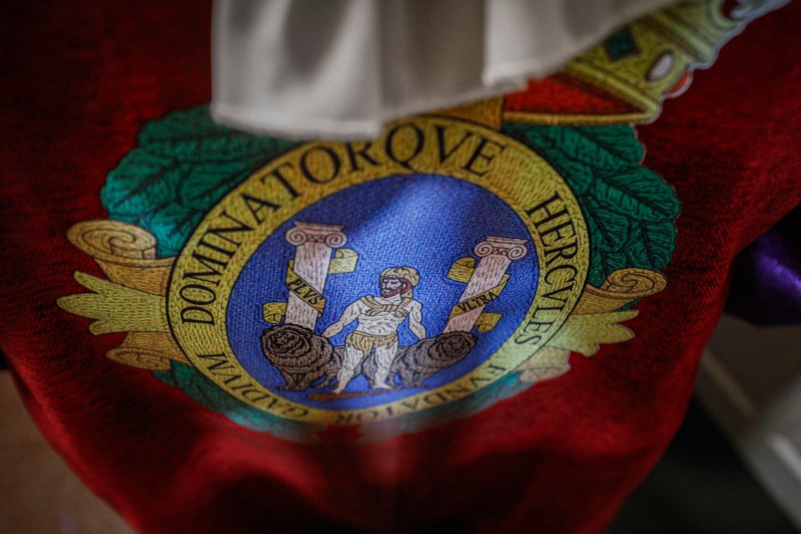 Búscate entre las mejores imágenes de la sexta sesión de cuartos de final del COAC 2026