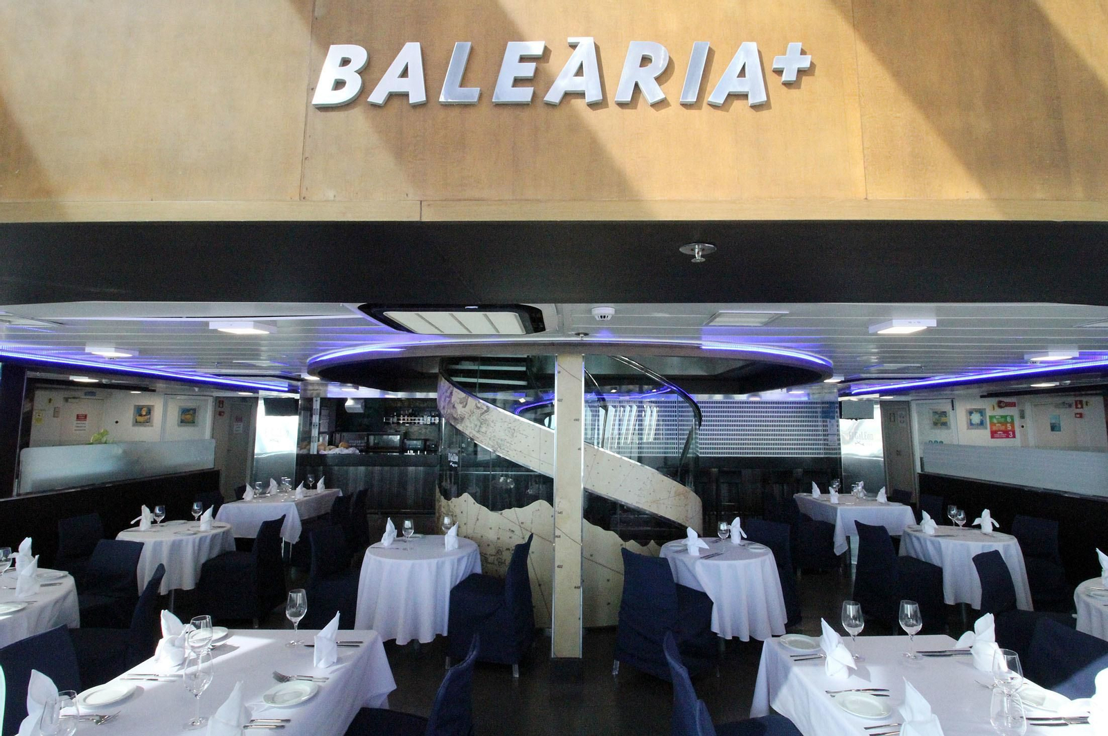 Balearia,  Fred Olsen y el Puerto de Huelva presentan la nueva línea entre Huelva y Canarias, en imágenes
