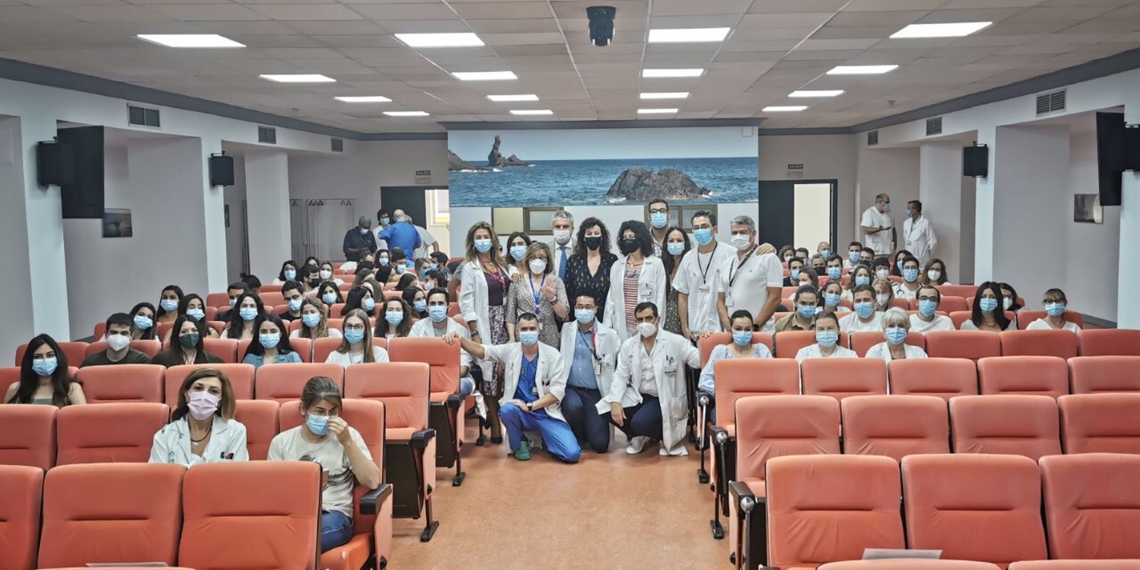 Los Especialistas Internos Residentes toman posiciones en el Hospital Universitario Torrecárdenas