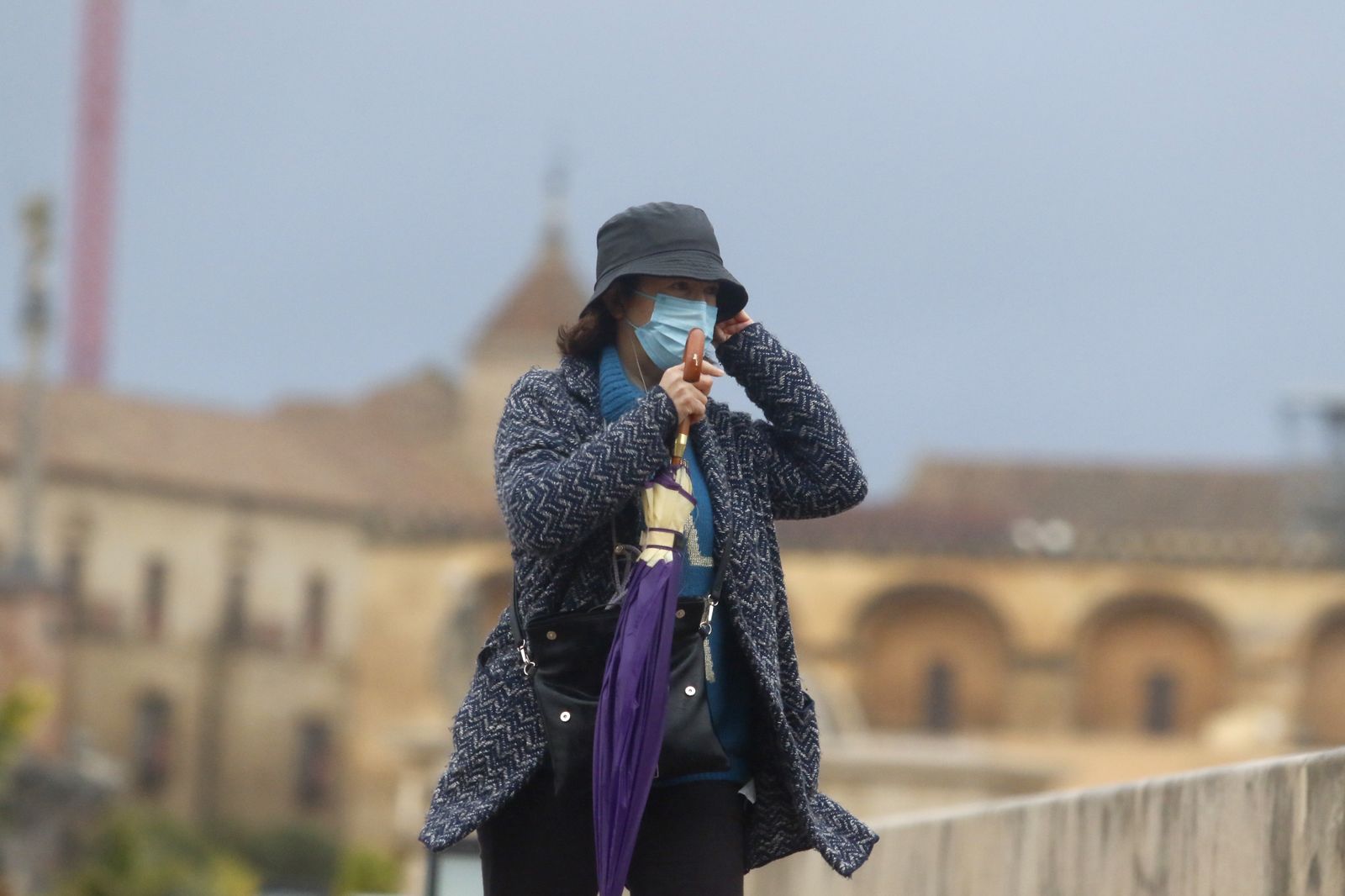 Un día de Navidad en Córdoba pasado por agua, en fotografías