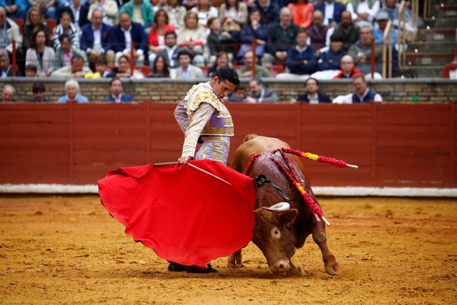 La última corrida de la Feria Taurina de Córdoba, en imágenes