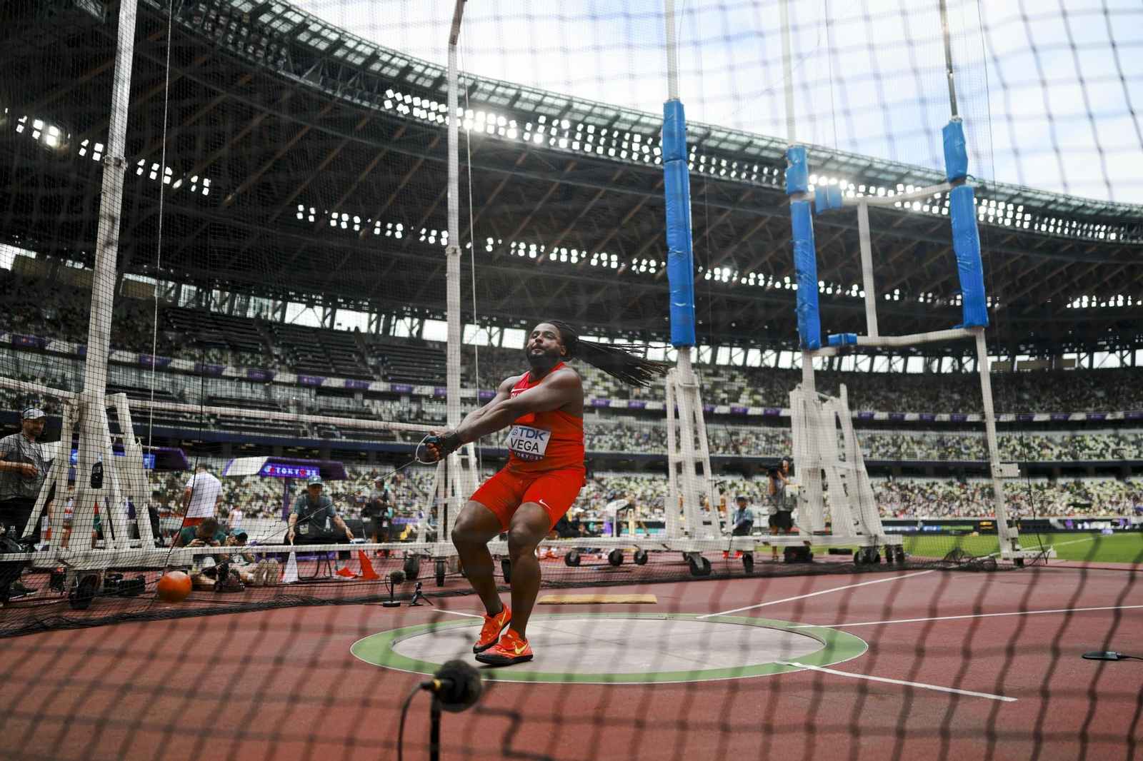 Las fotos del récord mundial de Duplantis y del resto de la jornada