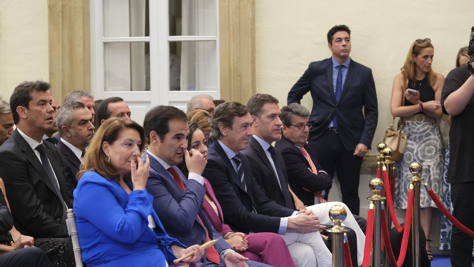 Imágenes del acto de constitución de la Diputación de Almería