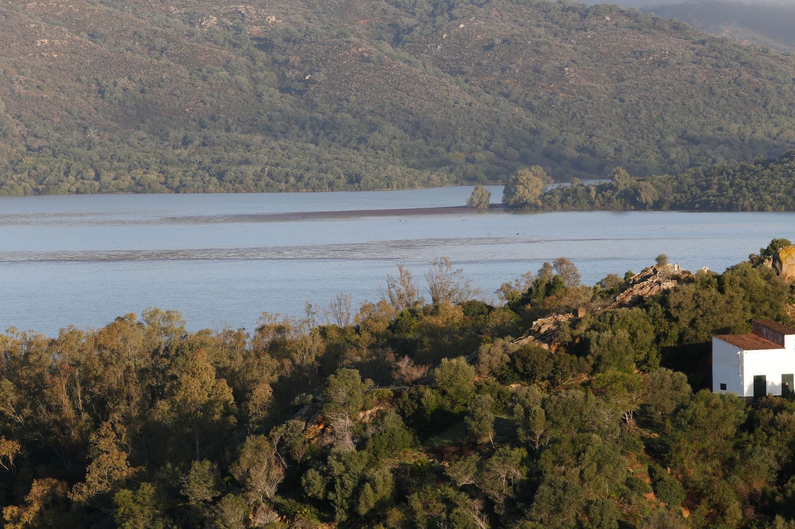 Las fotografías del embalse de Guadarranque este Día de Reyes