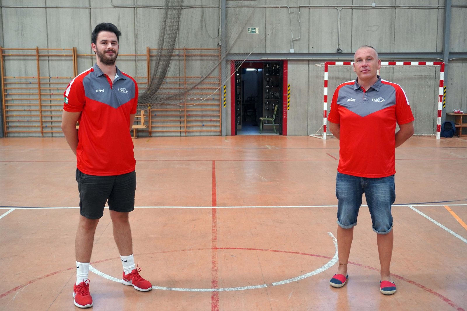 Ismael Puyana y Alejandro Cotta, nuevos miembros del cuerpo técnico del Raca Ismael Puyana y Alejandro Cotta, nuevos miembros del cuerpo técnico del Raca