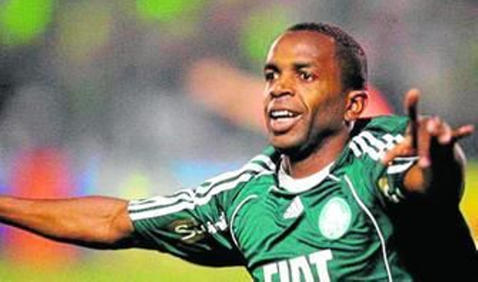 Sandro Silva celebra un tanto conseguido con el Palmeiras. Sandro Silva celebra un tanto conseguido con el Palmeiras.