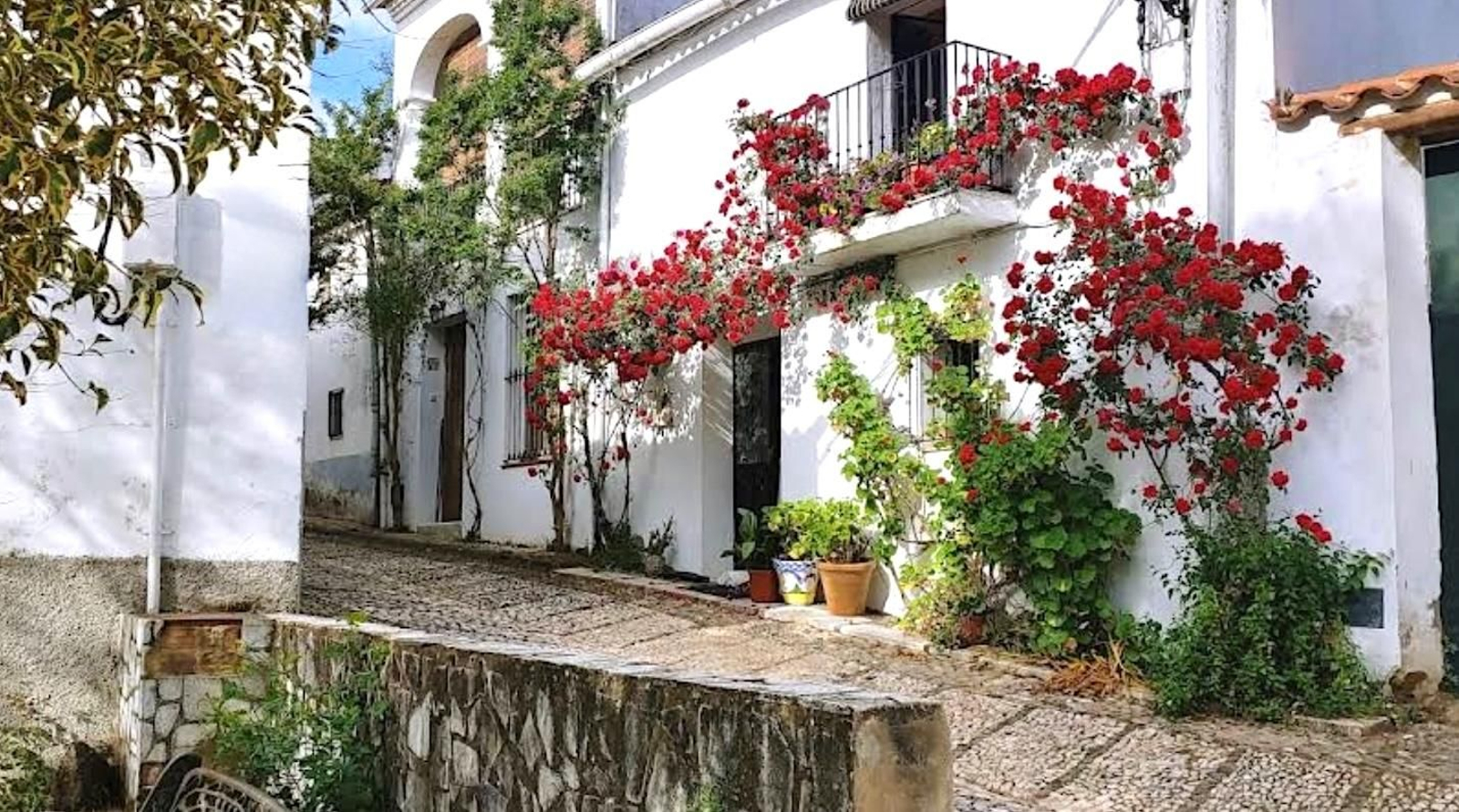 Un rincón de la sierra donde la historia fluye con cada gota de agua