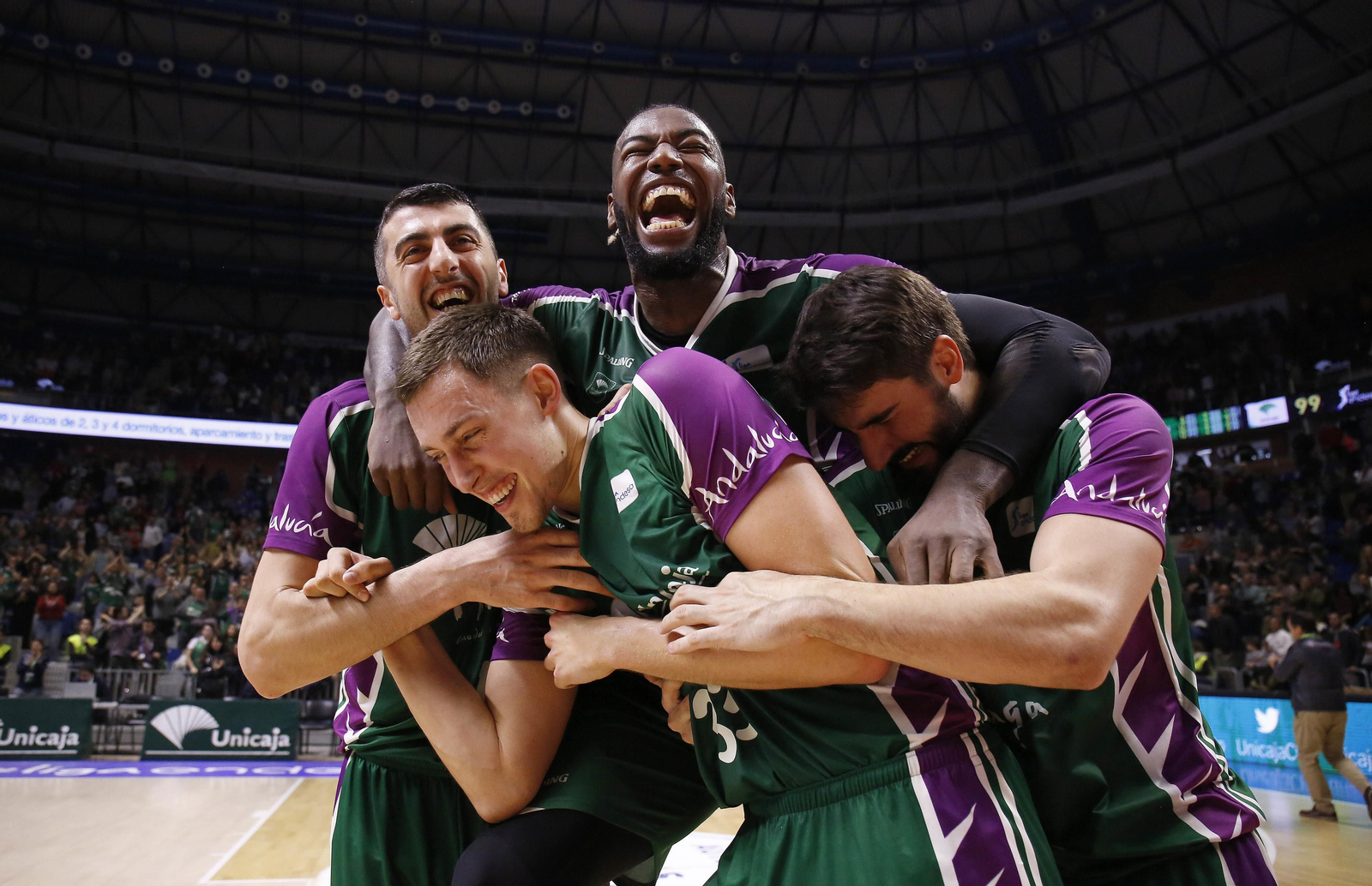 Las imágenes del Unicaja Baloncesto - Baxi Manresa