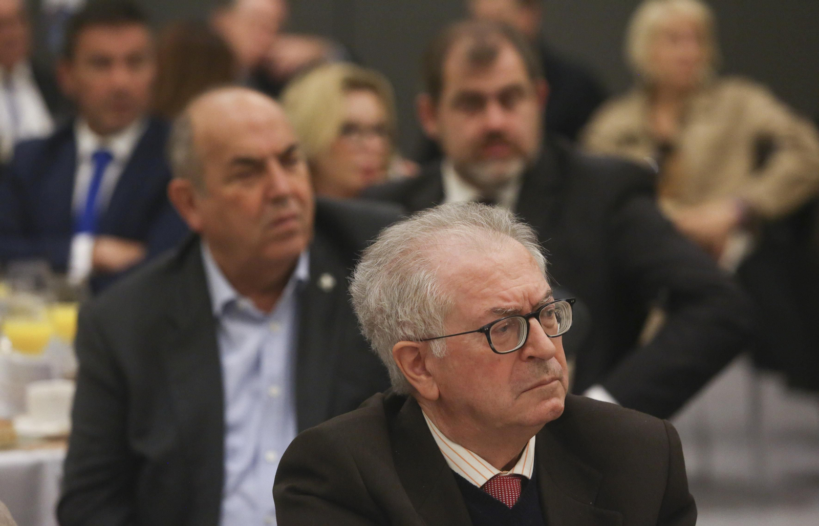 El Foro Joly Unicaja Banco con la consejera de Empleo de la Junta de Andalucía en imágenes