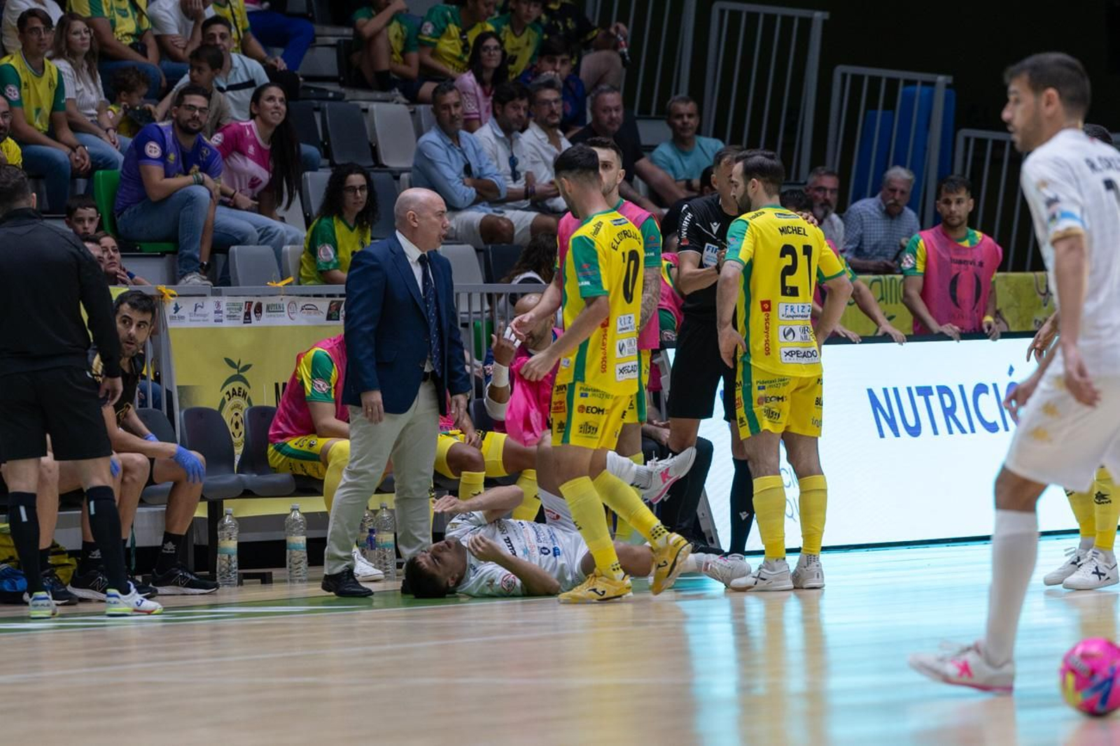 Las mejores imágenes de la amplia victoria del Jaén Paraíso Interior FS sobre O Parrulo Ferrol