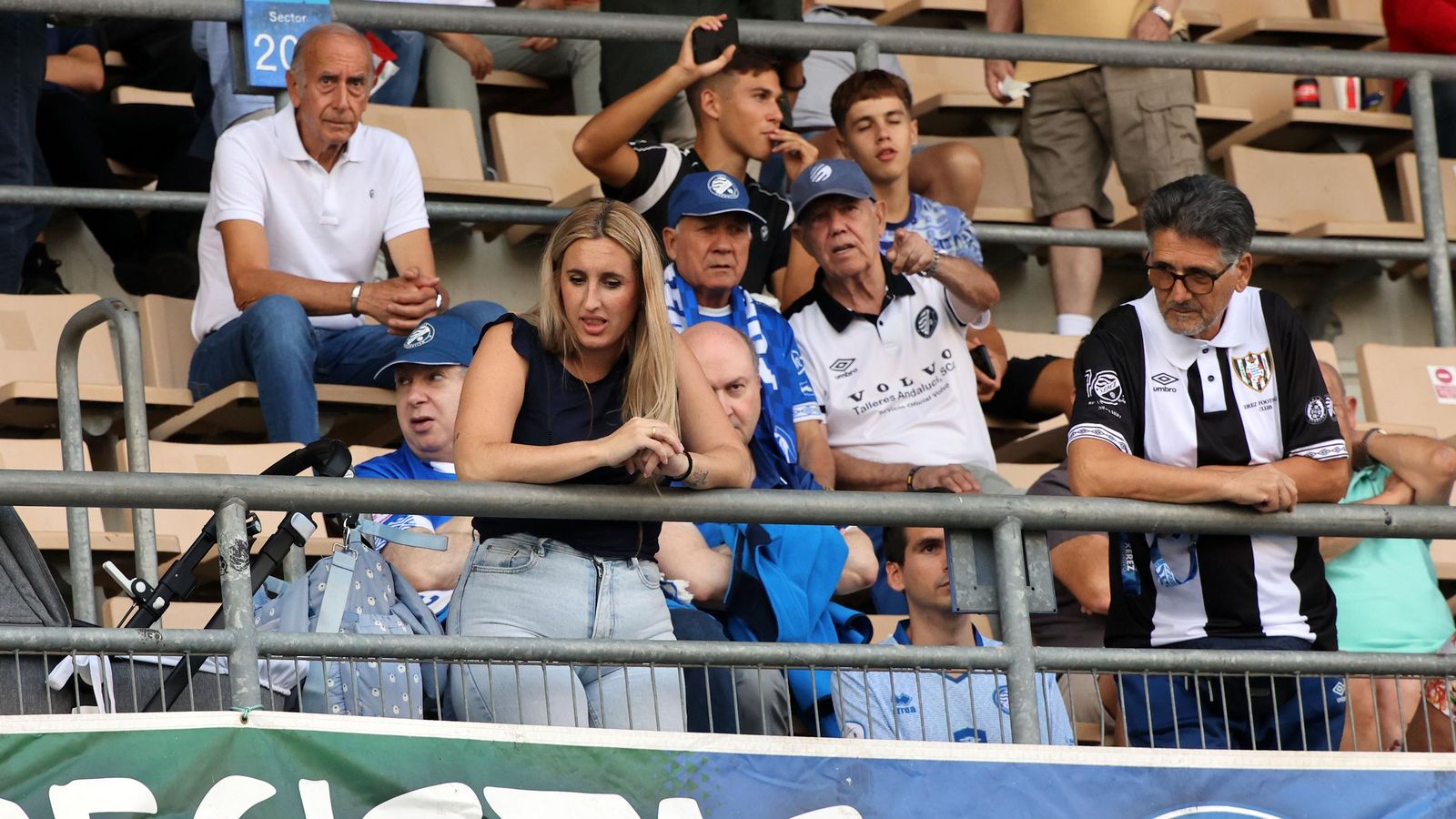 Búscate en el Xerez DFC contra Orihuela CF en Chapín
