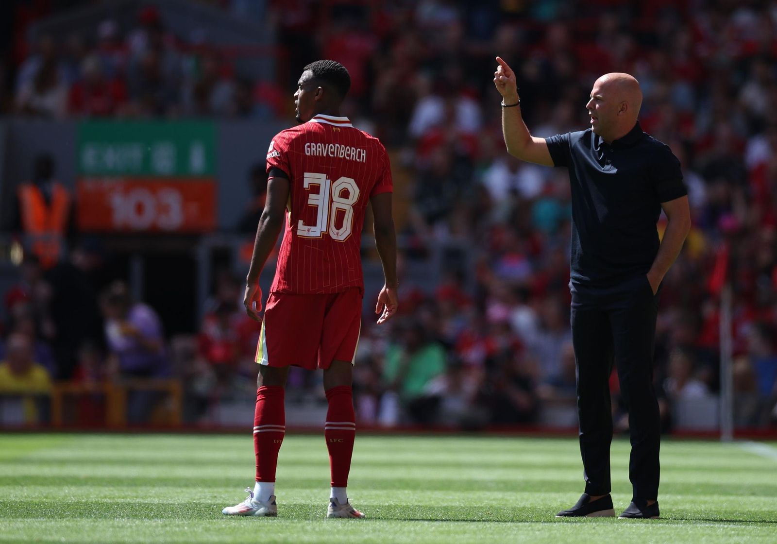 Las fotos del Liverpool - Sevilla