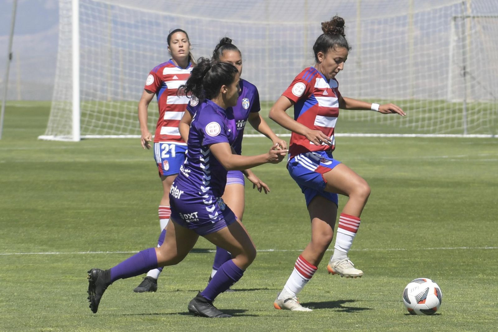 Las mejores imágenes del Granada femenino - UD Granadilla Tenerife 'B'