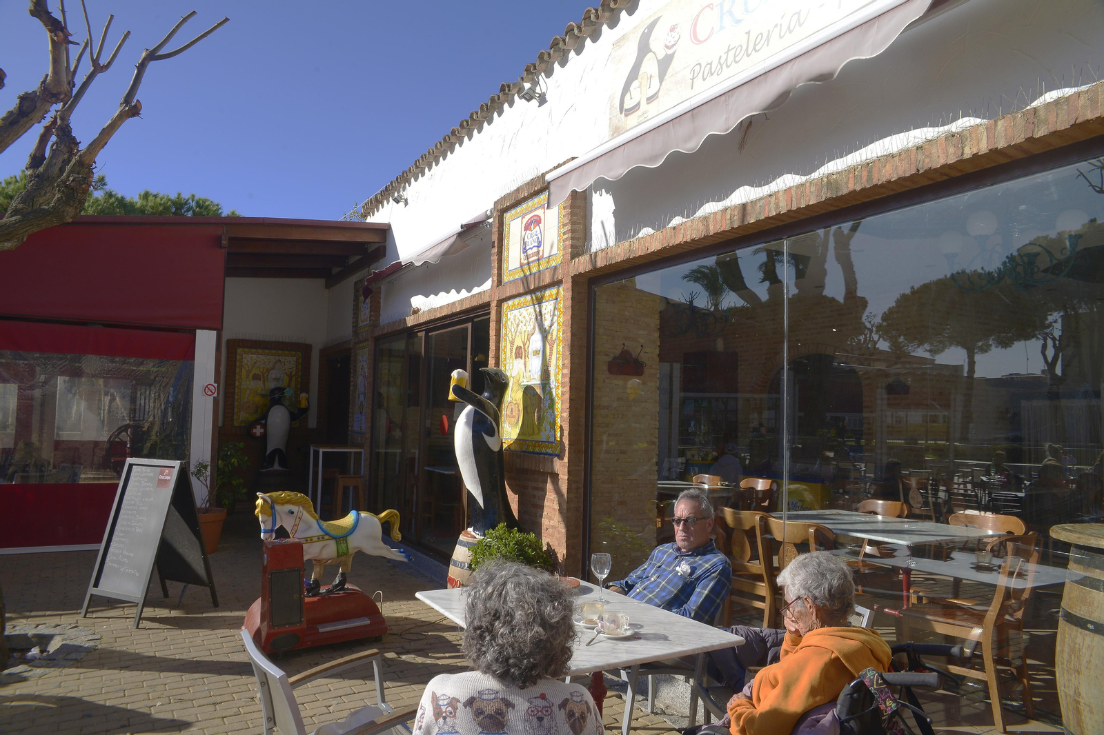 Fotos de ambiente en las calles de San Roque