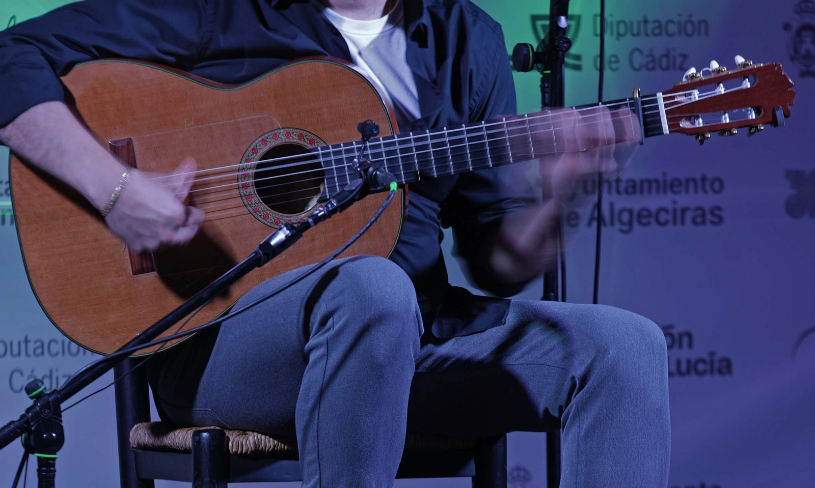 Fotos del concierto de Dani de Morón en el Centro de Interpretación 'Paco de Lucía' de Algeciras