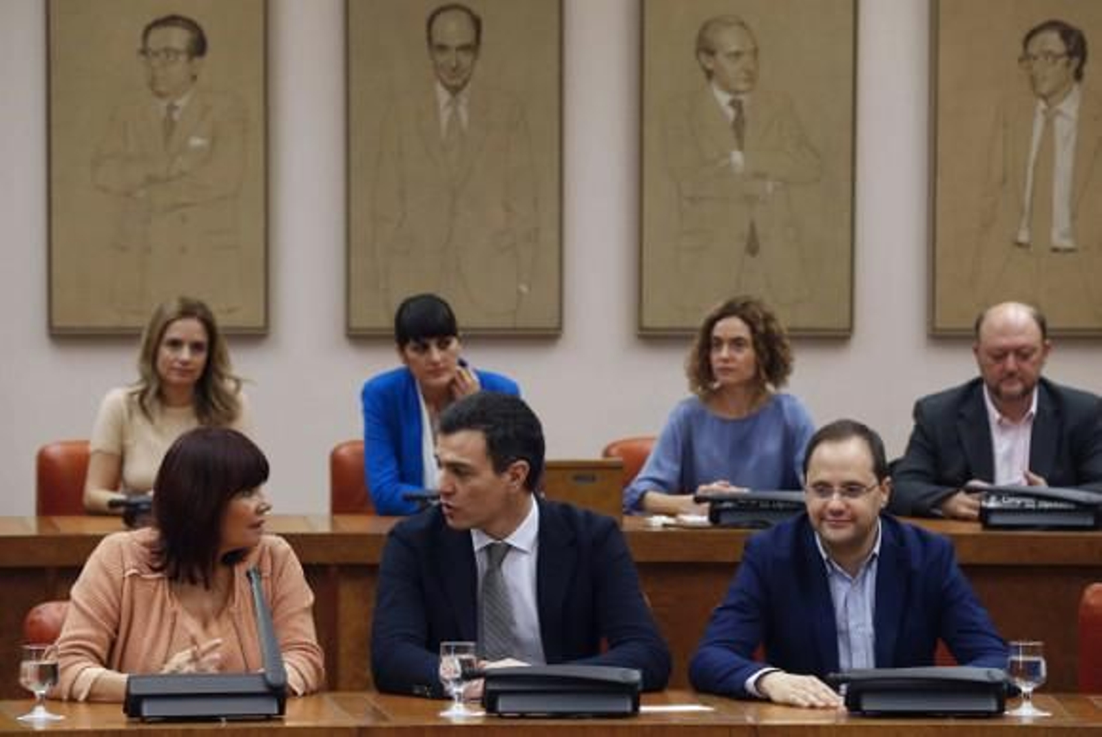 Hernando, Sevilla y Ares, en el equipo negociador del PSOE