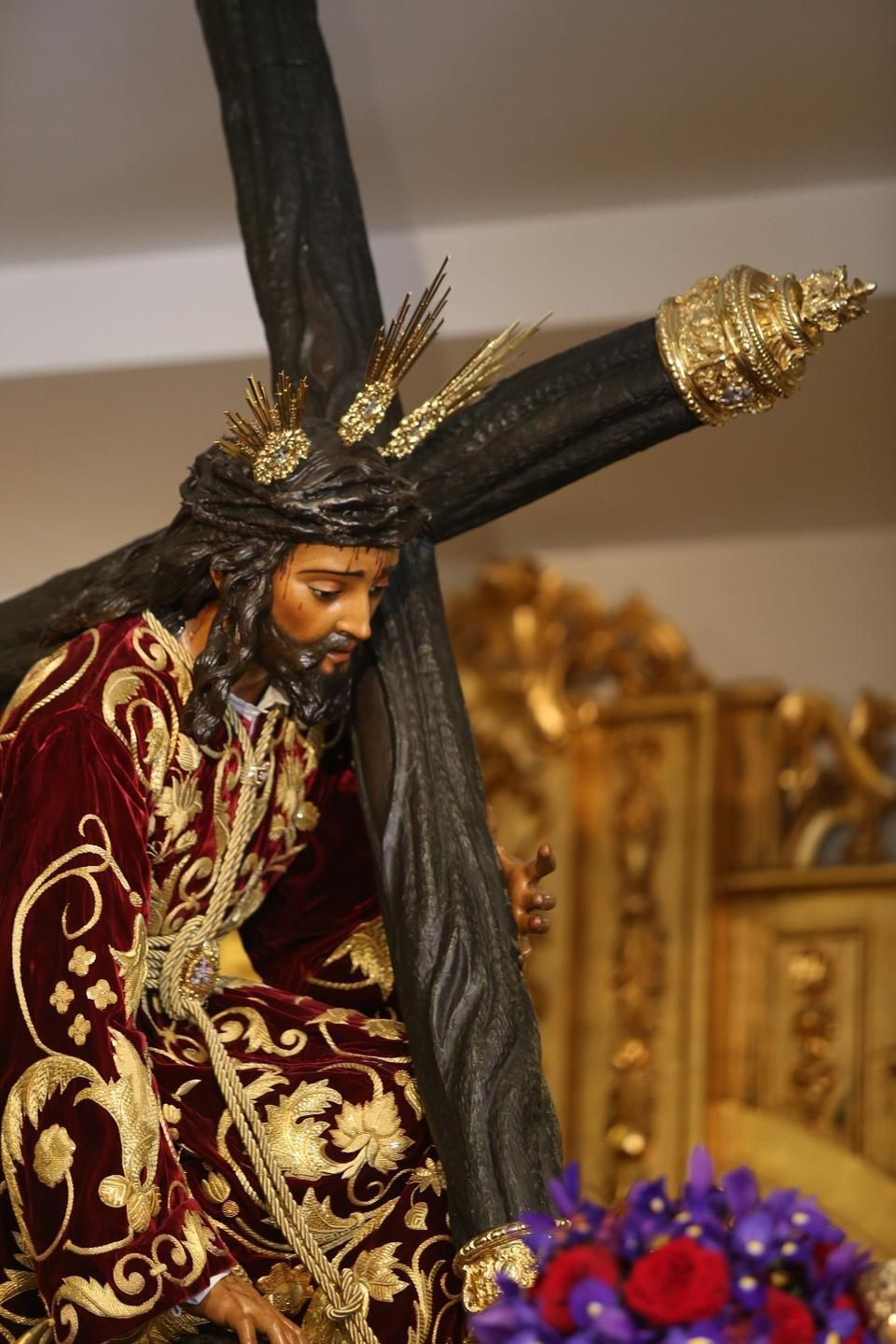 Visita a la capilla de los Marineros en la mañana del Jueves Santo.