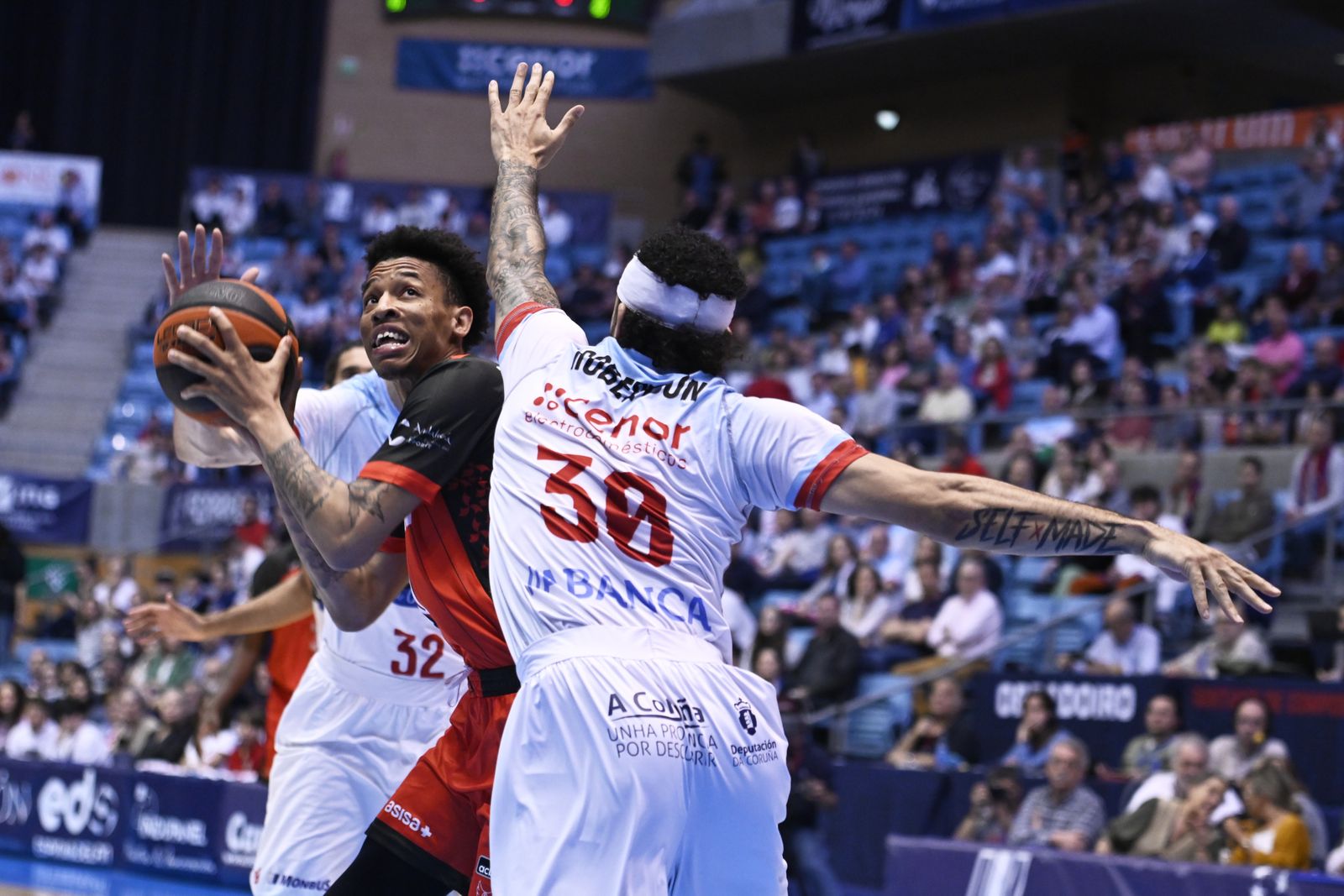 El Obradoiro-Covirán Granada, en imágenes