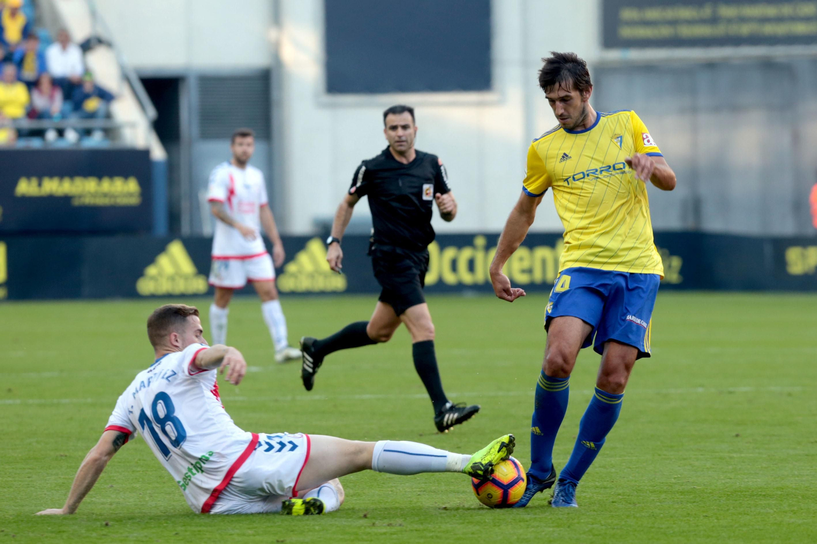 Las imágenes del Cádiz-Rayo Majadahonda