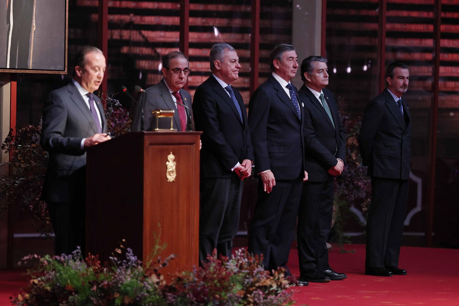 La Entrega de los premios taurinos y universitarios de la Real Maestranza en imágenes