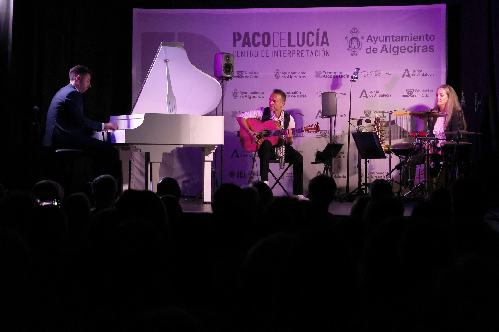 Las fotos del concierto de Diego Valdivia en el Centro Paco de Lucía