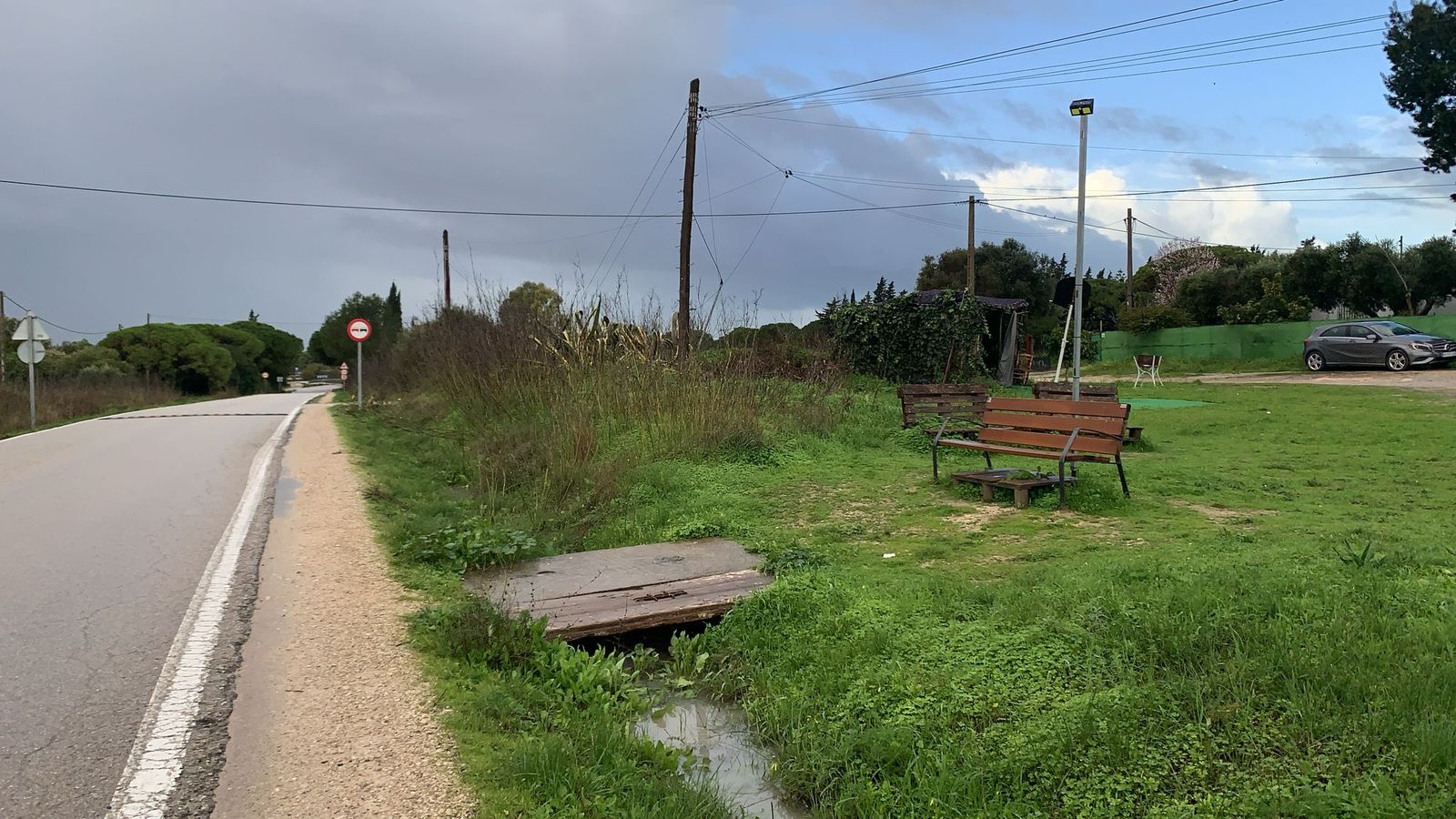 Parada de autobus de la barriada de La Chacona