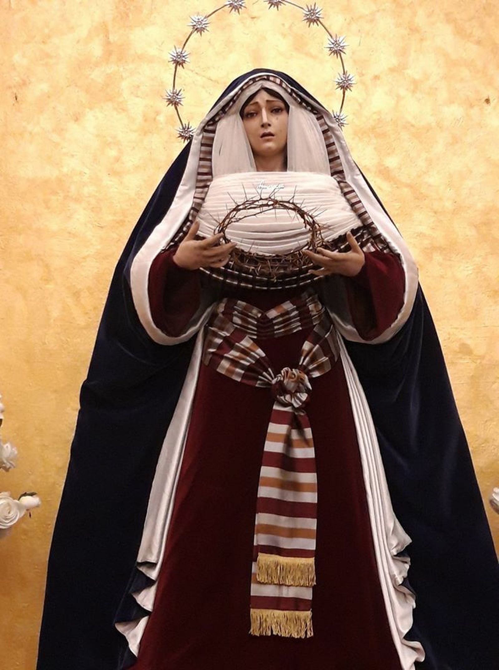 Las vírgenes de Algeciras, vestidas de hebrea