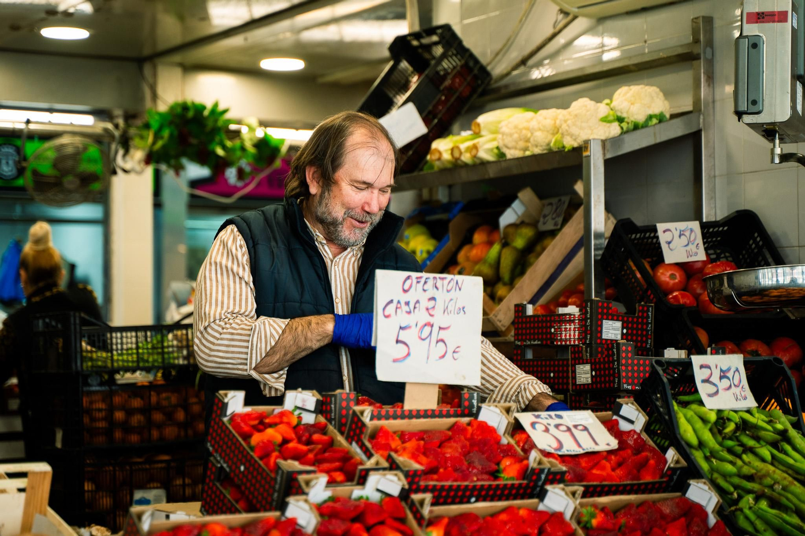 Imágenes del ambiente en el Mercado del Carmen en la mañana del martes