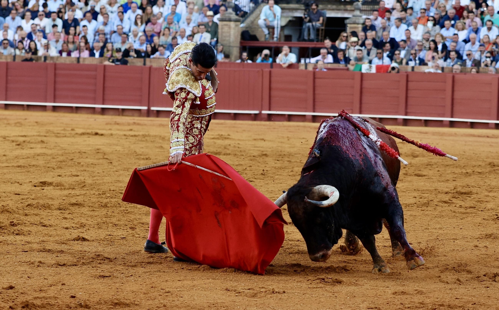 Primera corrida de San Miguel. S.Castella, A Talavante y D Luque