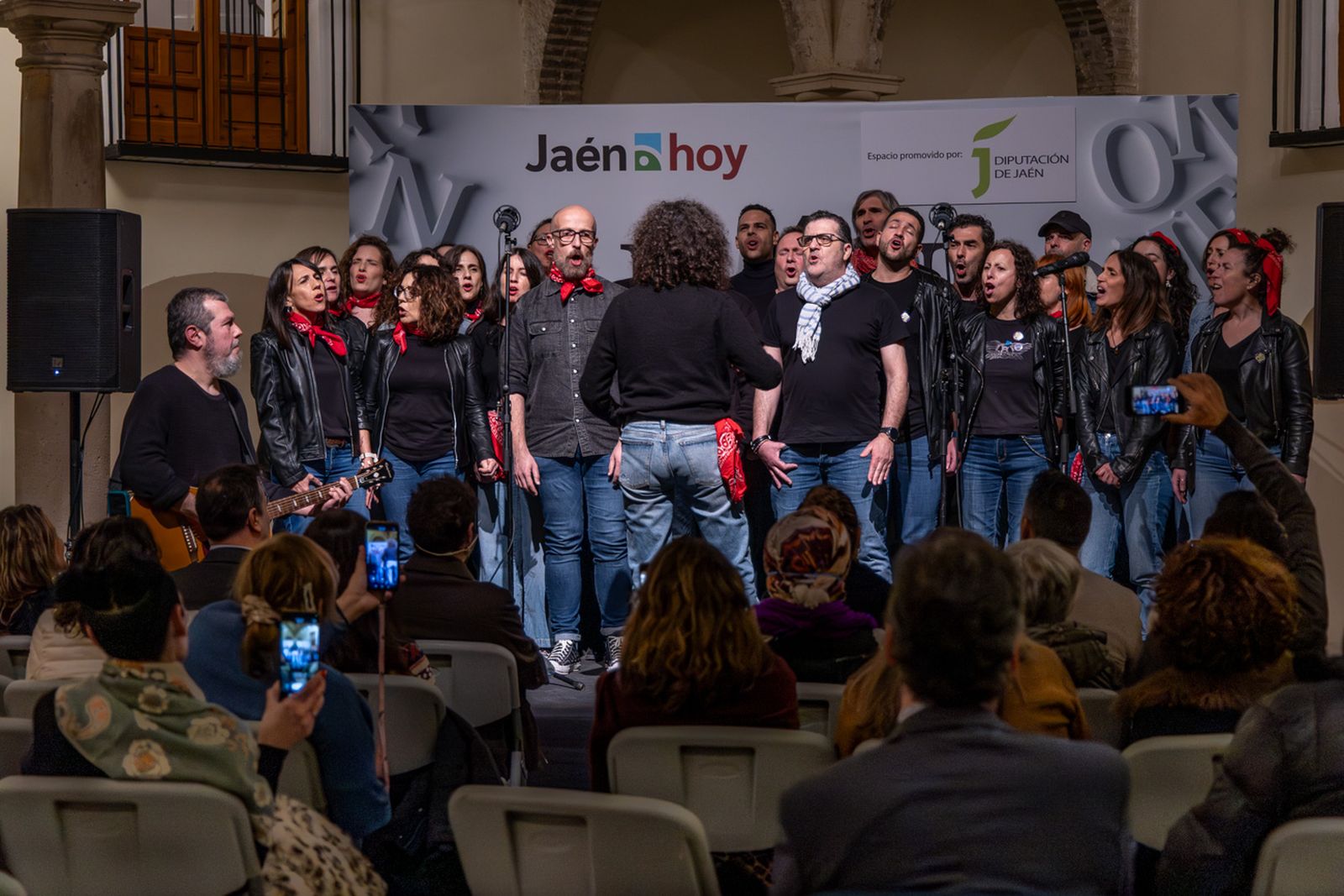 Así ha sido "Jaén por las letras", un viaje por la música y la literatura con el periodista Fernando Navarro