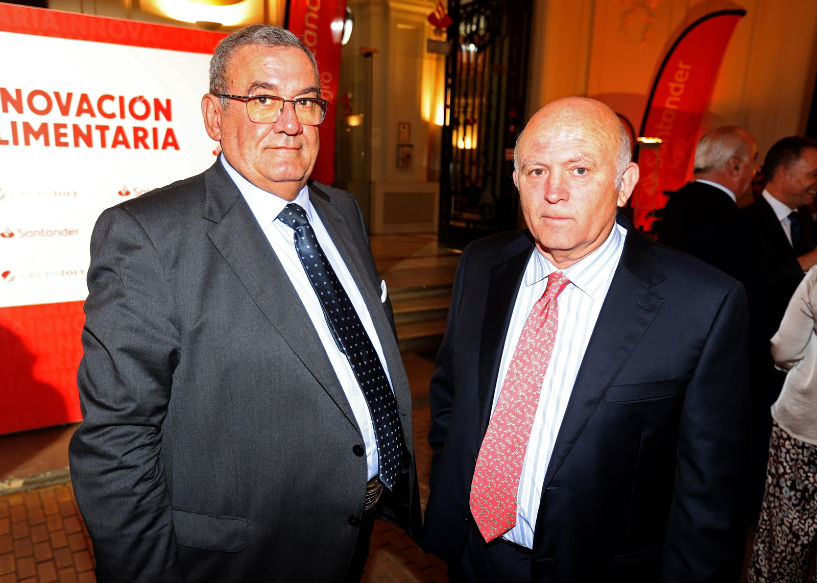 Las mejores imágenes de la entrega del VIII premio agroalimentario Banco Santander a José Gandía