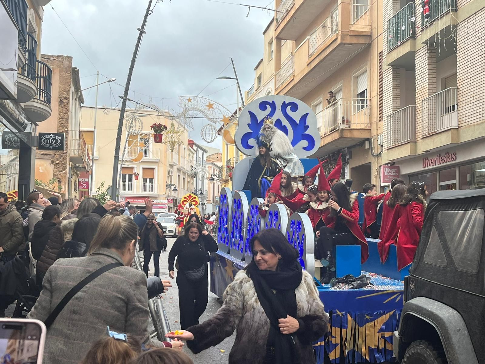 La mágica cabalgata de los Reyes Magos en Cuevas del Almanzora, en imágenes