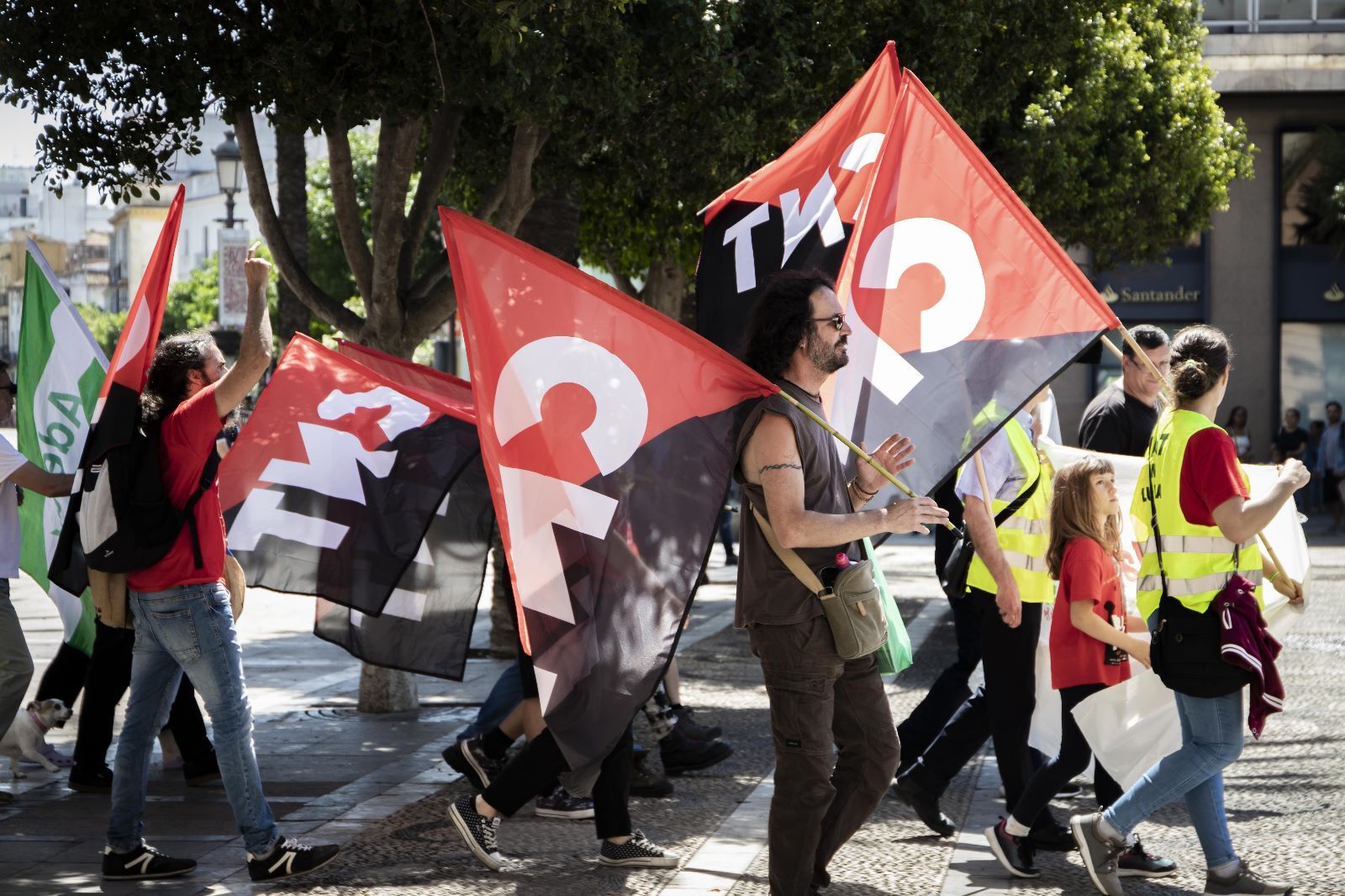 Manifestación del Primero de Mayo en Jerez bajo el lema 'Sobran los motivos'